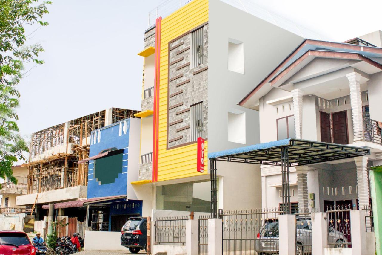Hotel Super Oyo 1183 Papakoel Medan Exterior foto