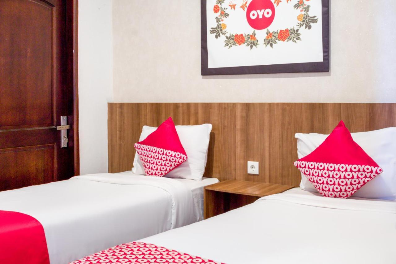 Hotel Super Oyo 1183 Papakoel Medan Exterior foto